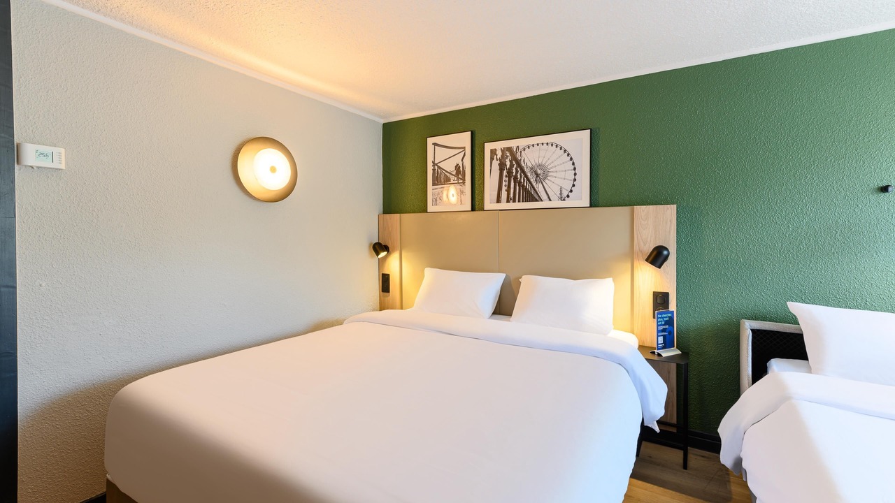 Photo of Bedroom in Saint-Jouan-des-Guerets