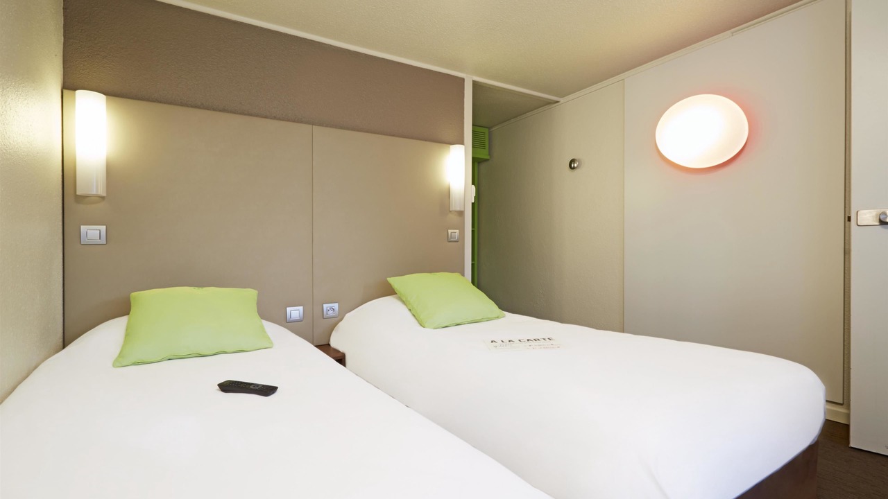 Photo of Others in Lens