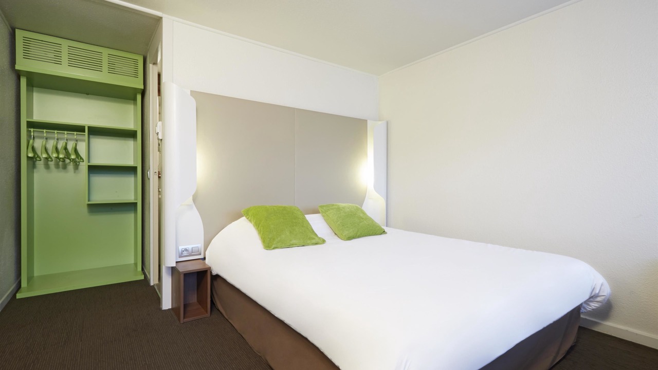 Photo of Others in Lens