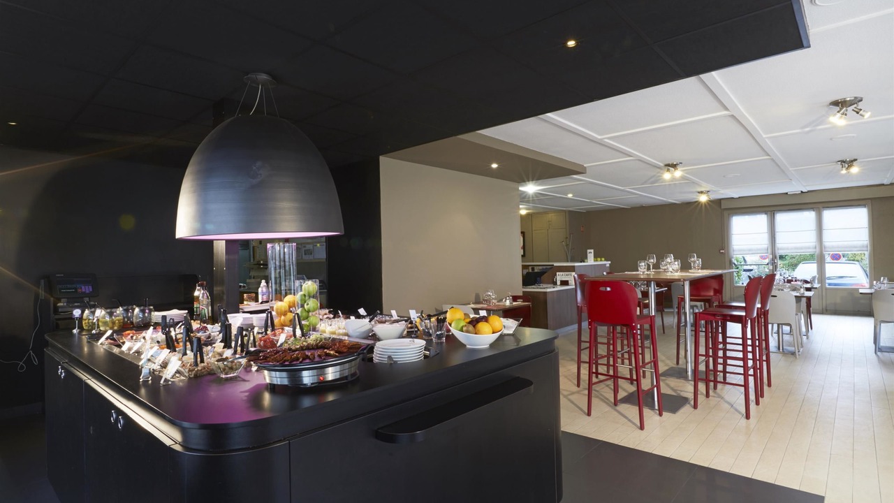 Photo of Others in Lens