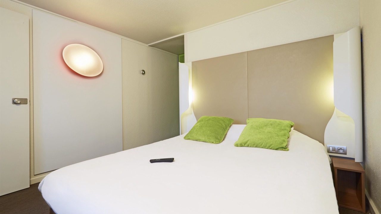 Photo of Others in Lens