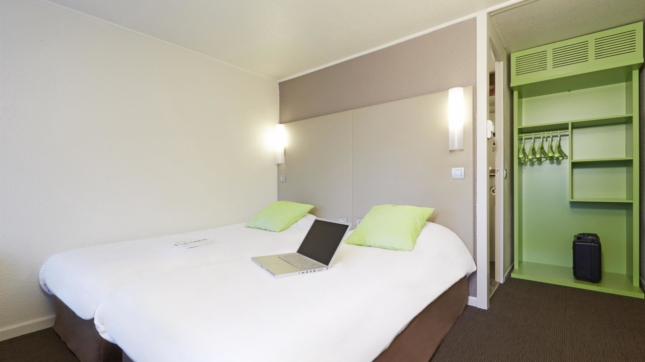 Photo of Others in Lens