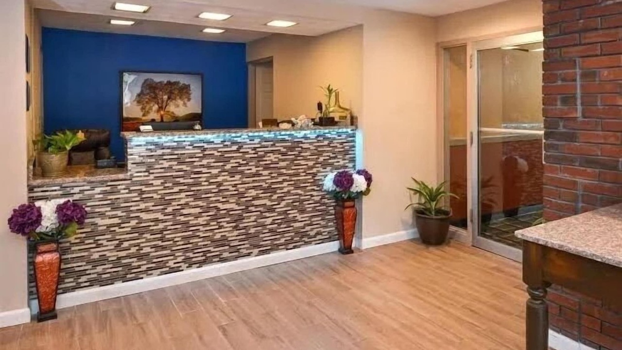 Photo of Others in Putnam