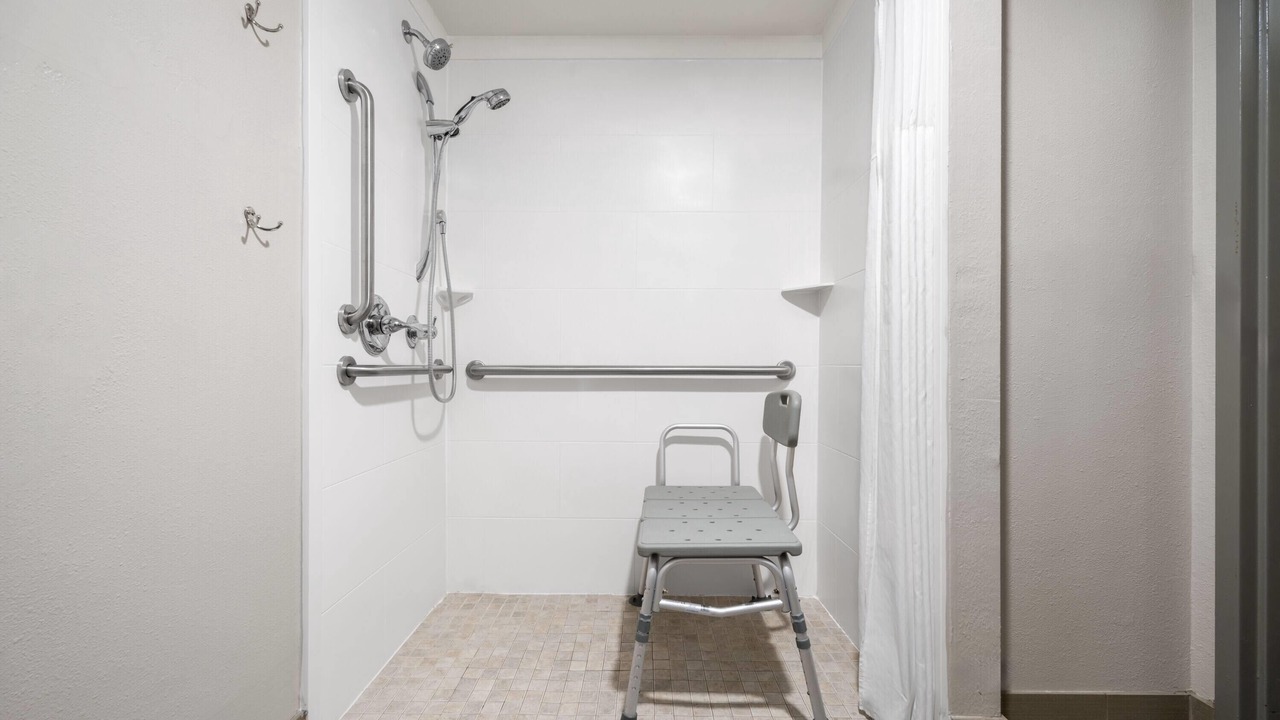 Photo of Bathroom in Murphy