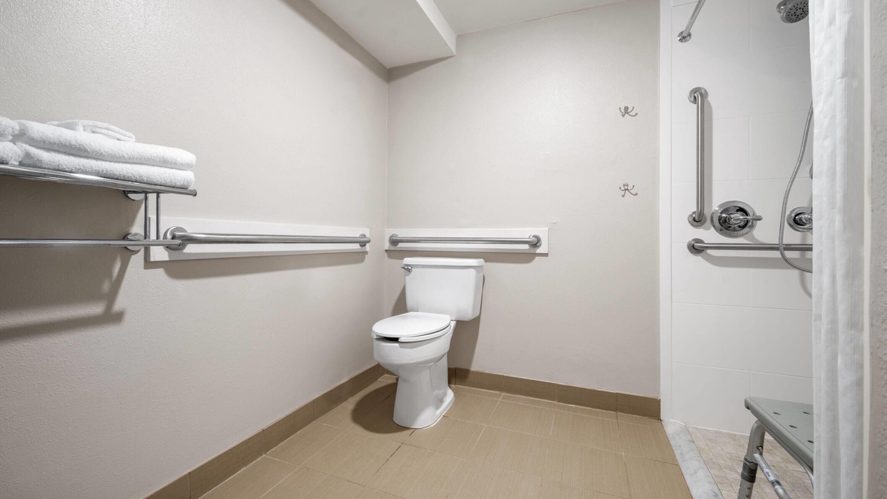 Photo of Bathroom in Murphy