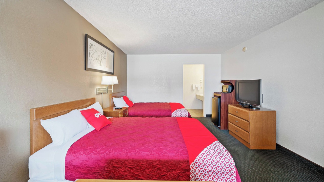 Photo of Bedroom in Junction