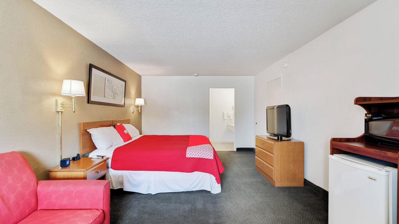 Photo of Bedroom in Junction
