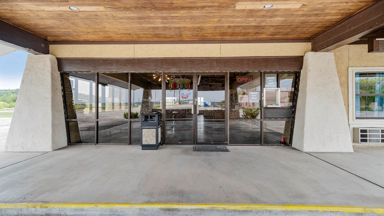 Photo of Outdoor in Junction
