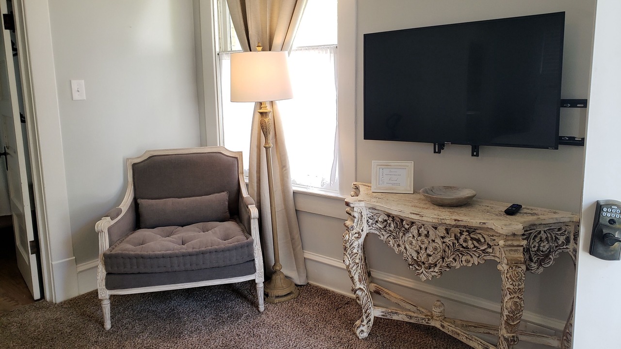 Photo of Bedroom in Smithville
