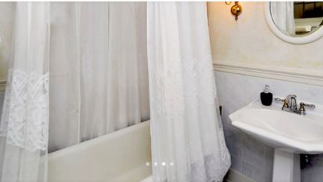 Photo of Bathroom in Elk Mills