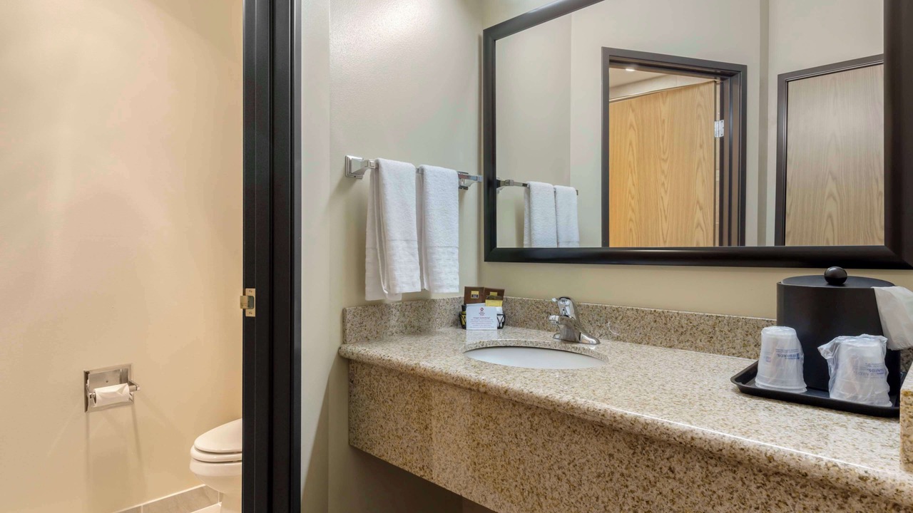 Photo of Others in Outlook