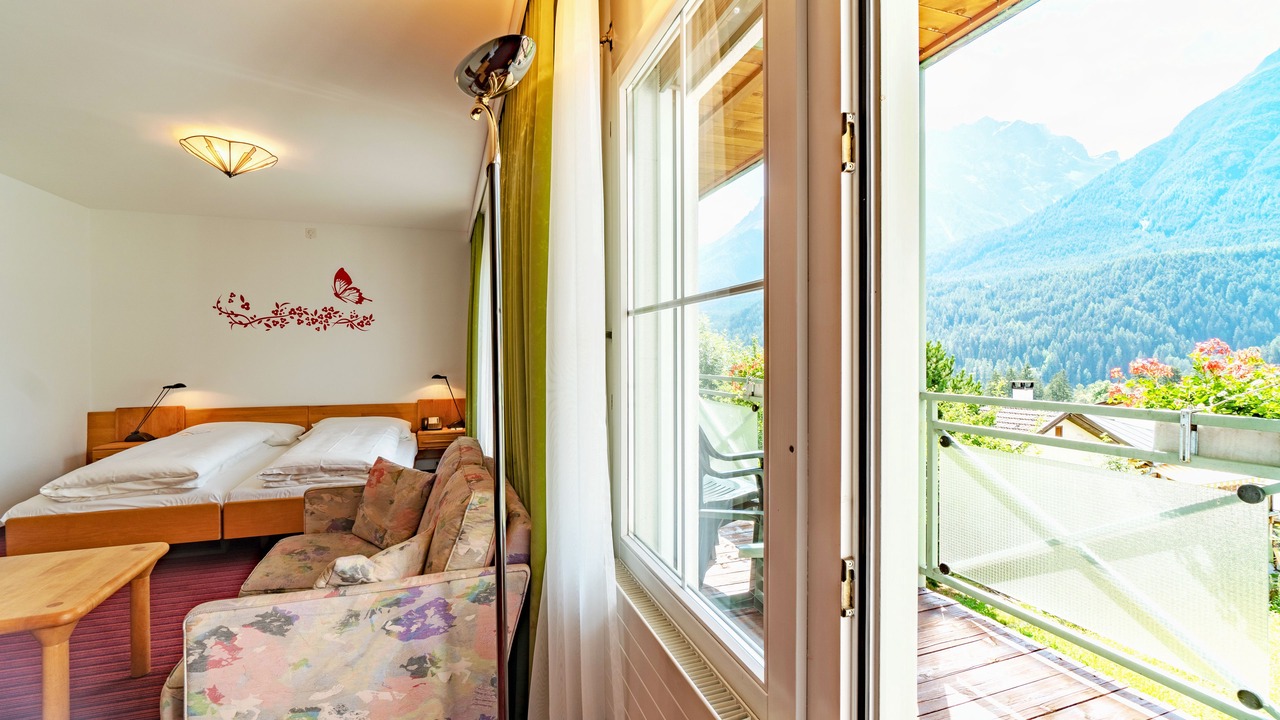 Photo of Patio Balcony in Engadin Scoul