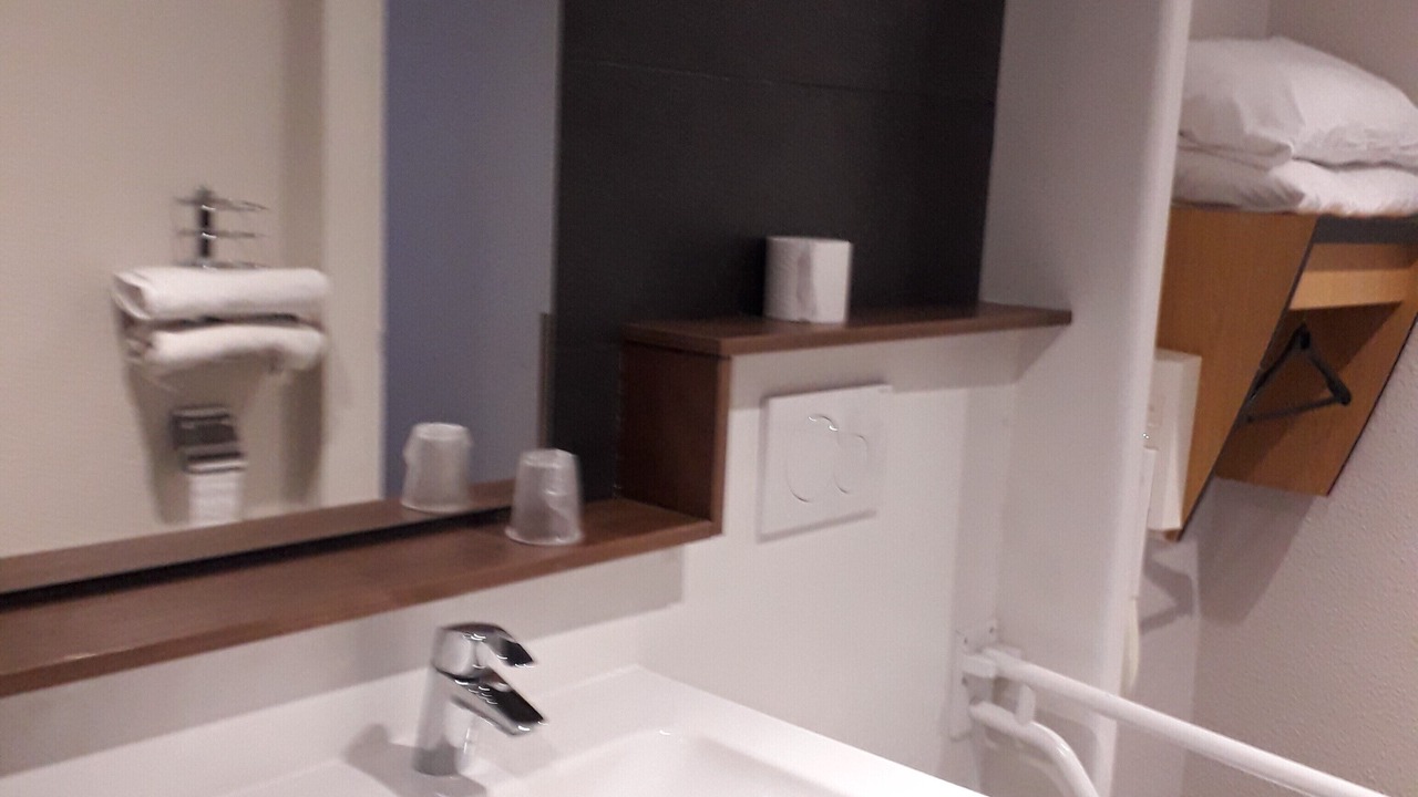 Photo of Bathroom in Dardilly