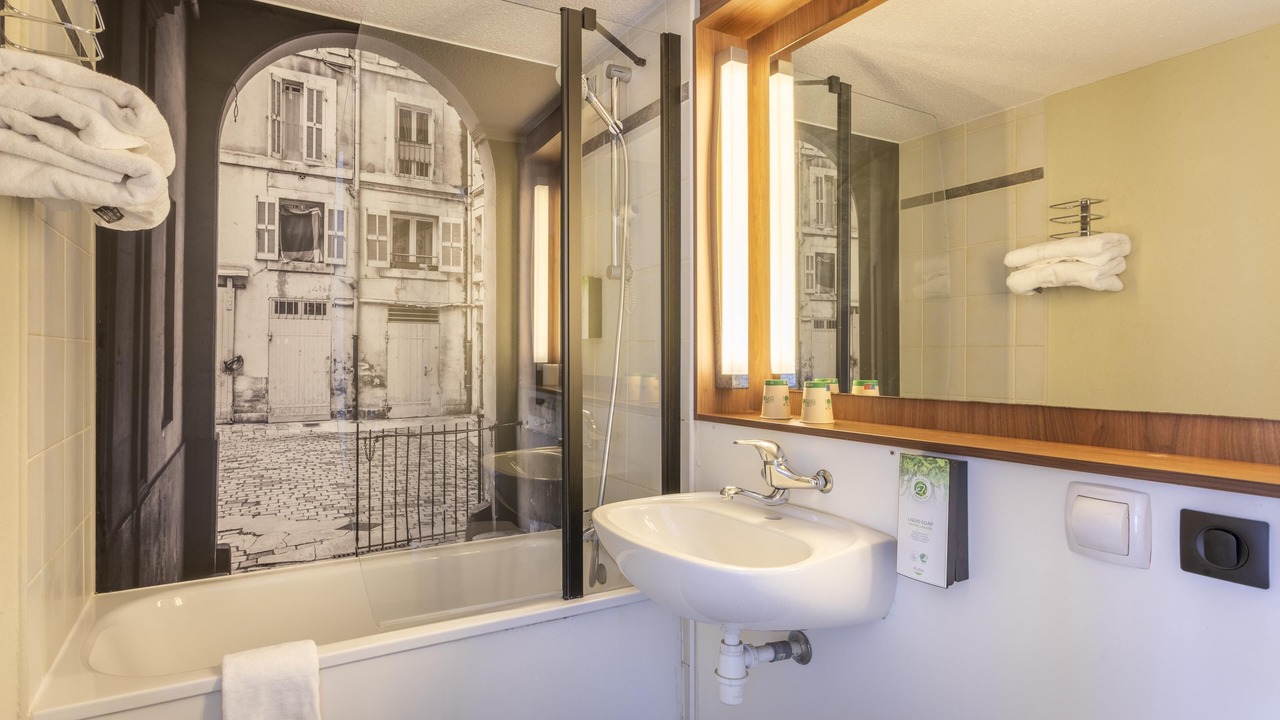 Photo of Bathroom in Notre-Dame-Limite