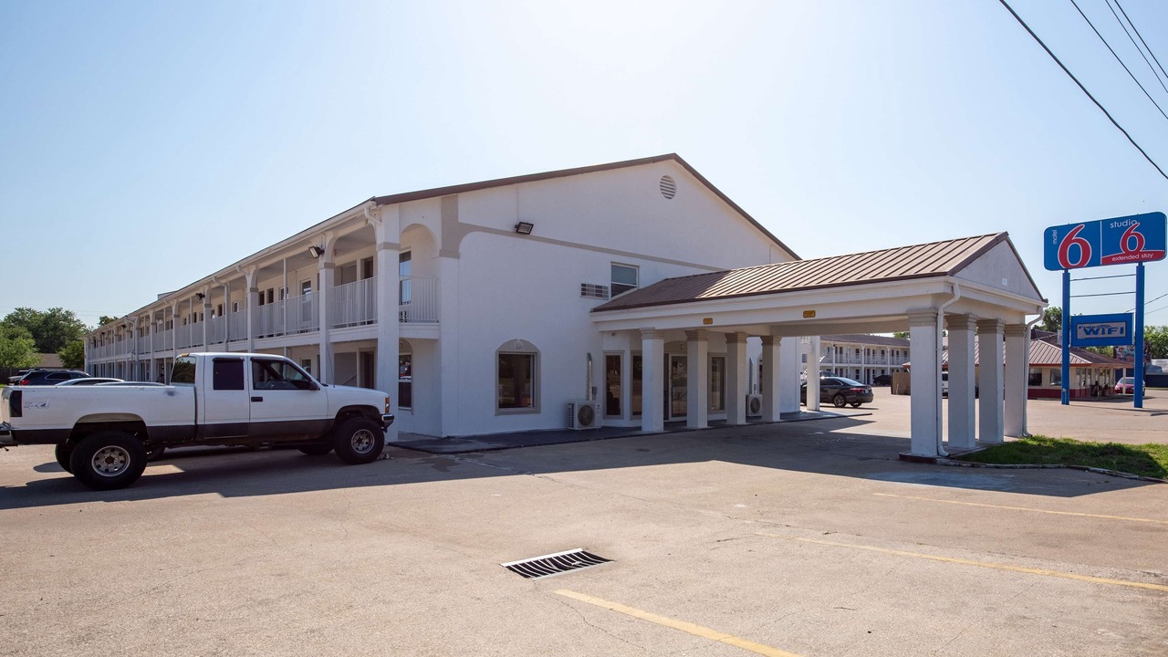 Photo of Outdoor in Bryan