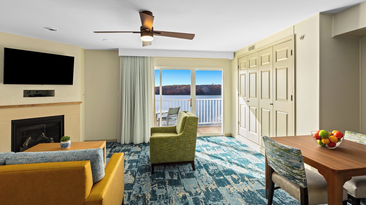Photo of Livingroom in Osage Beach