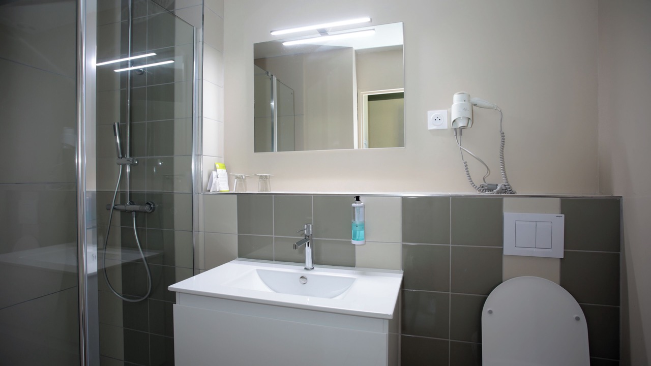 Photo of Bathroom in Cambrai