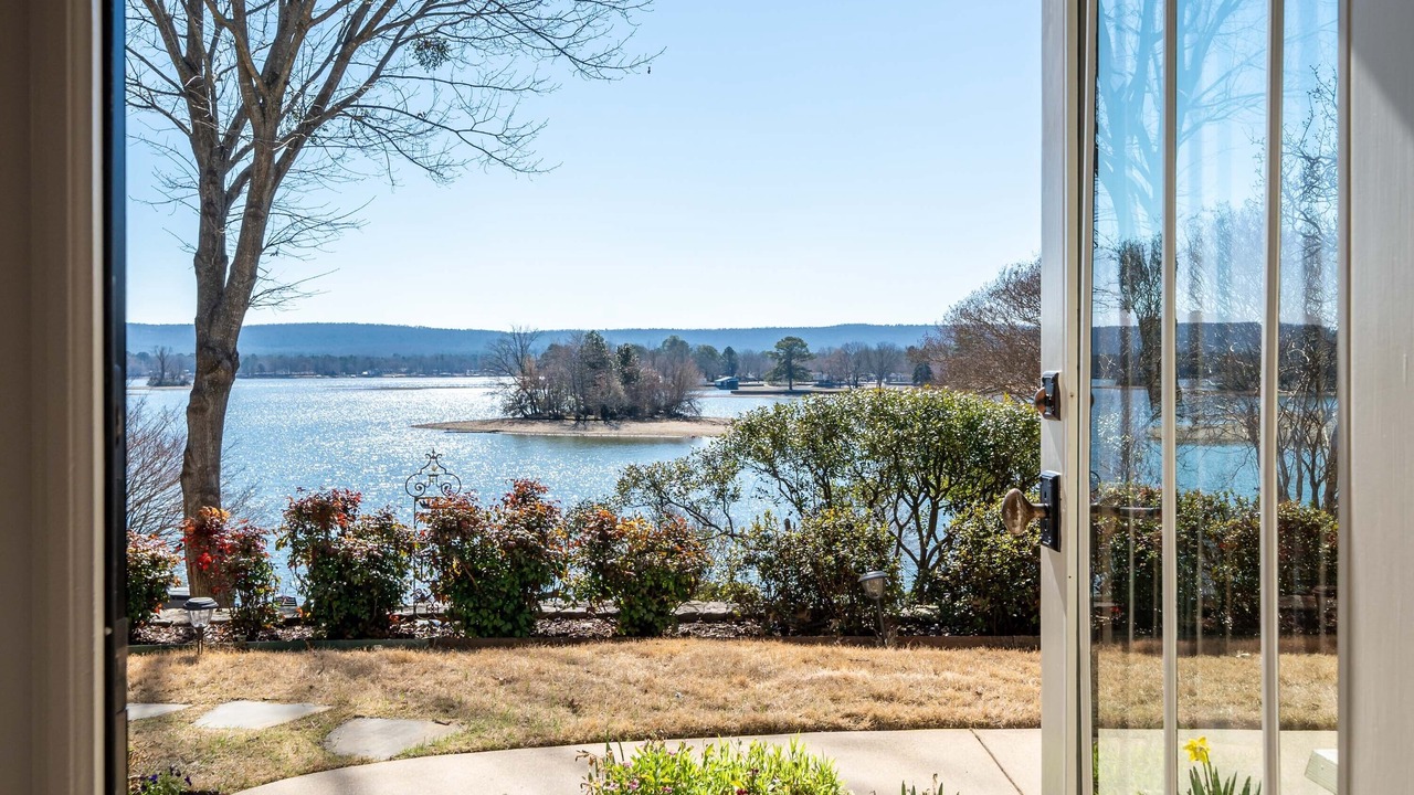 Photo of Outdoor in Lake Hamilton