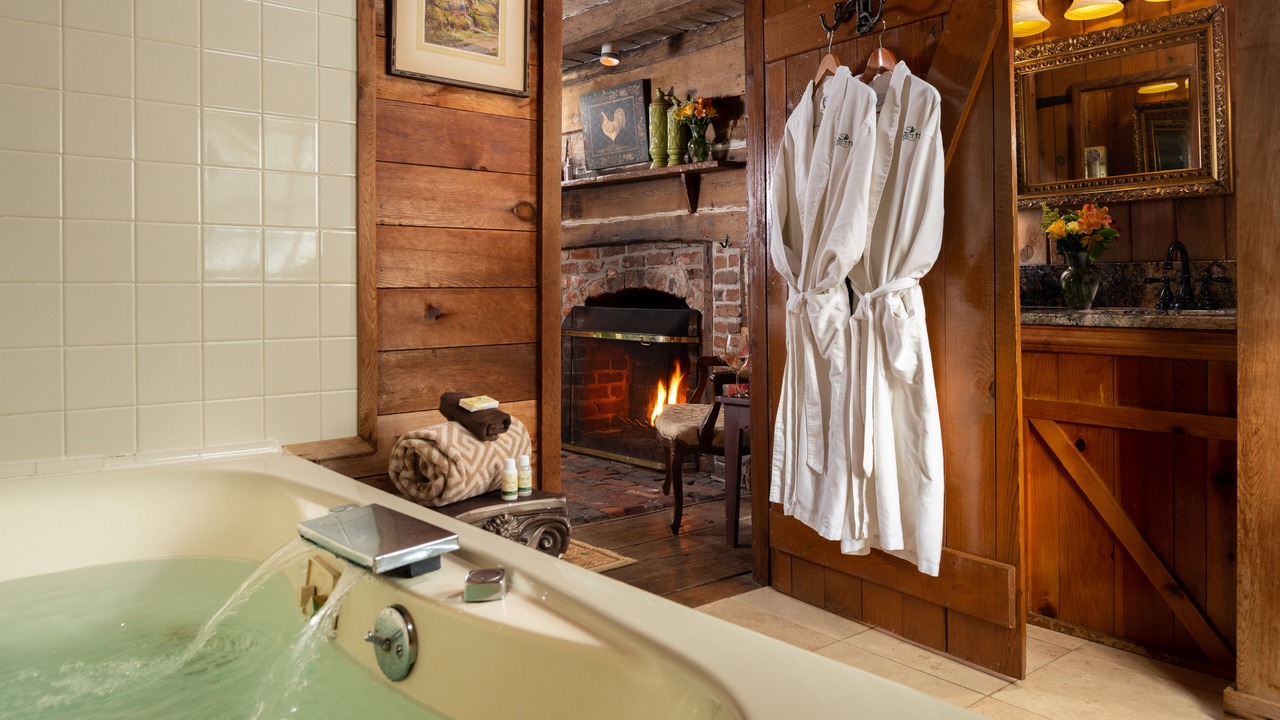Photo of Bathroom in Patrick Henry