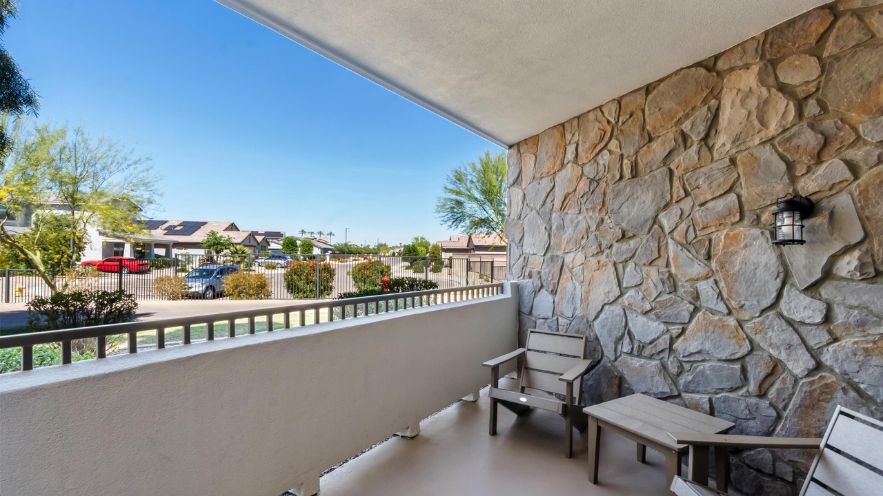 Photo of Bedroom in Palm Valley