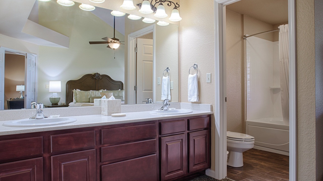 Photo of Bathroom in Branson