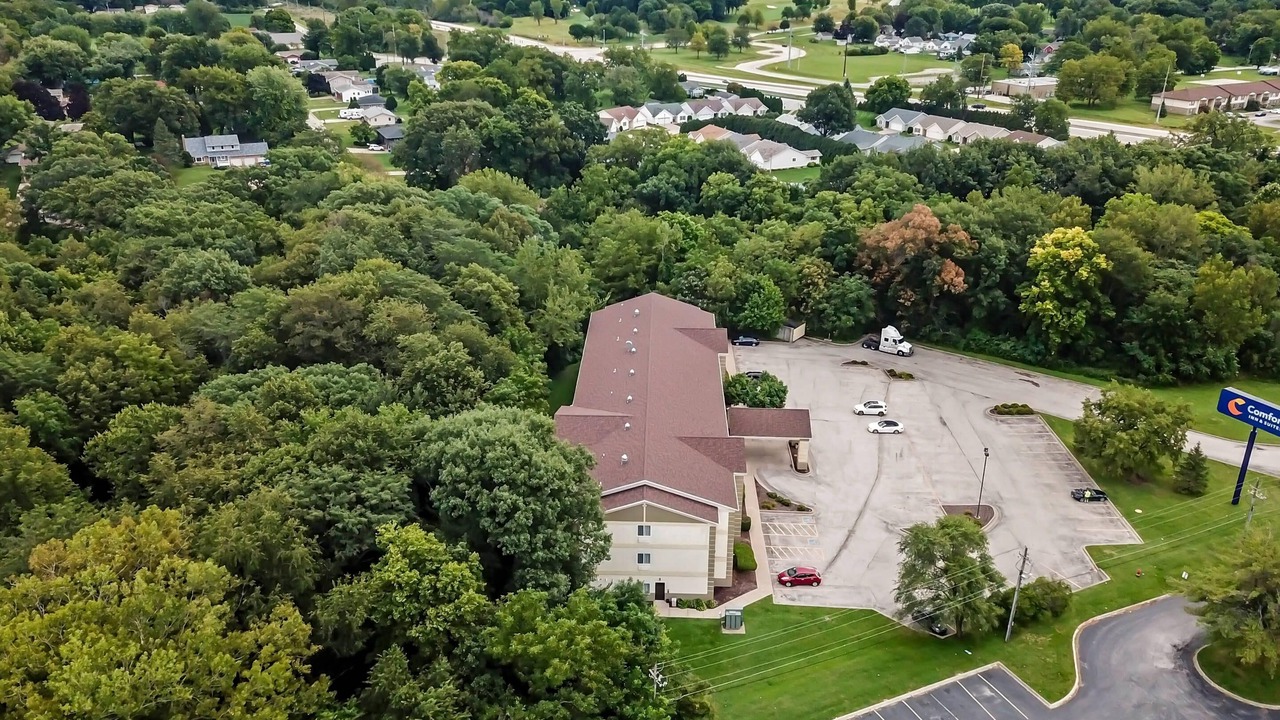Photo of Outdoor in Carbon Cliff
