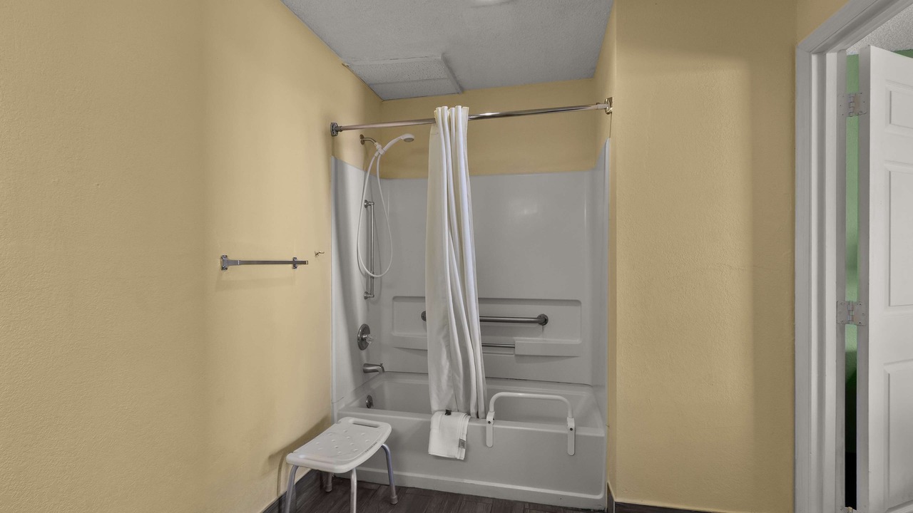 Photo of Bathroom in Edenton