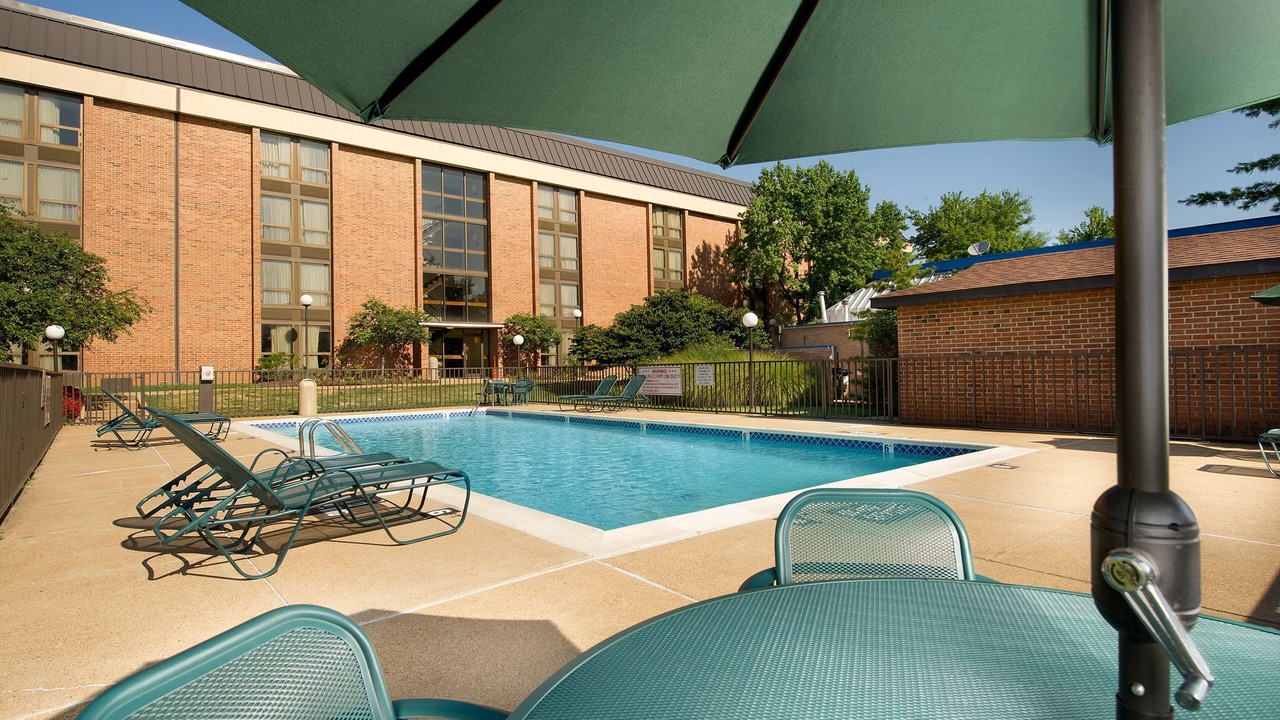 Photo of Outdoor in Airport Township