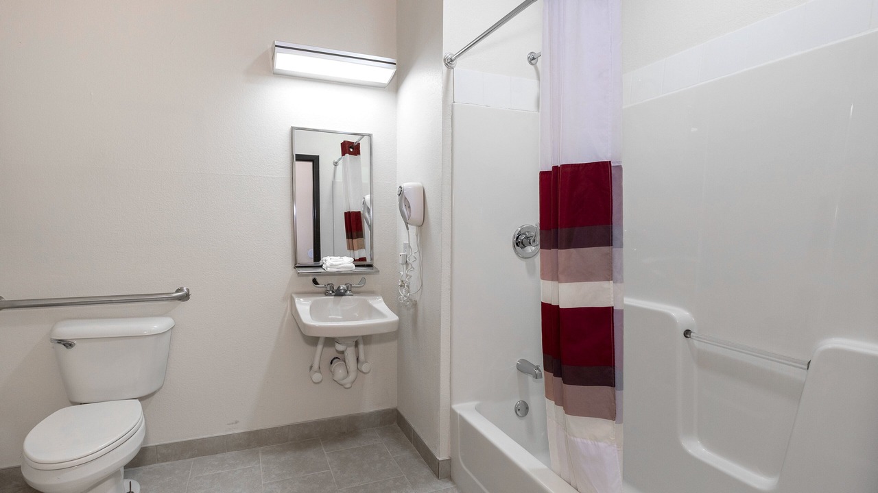 Photo of Bathroom in Hartselle