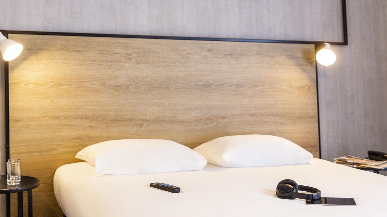 Photo of Bedroom in Millau