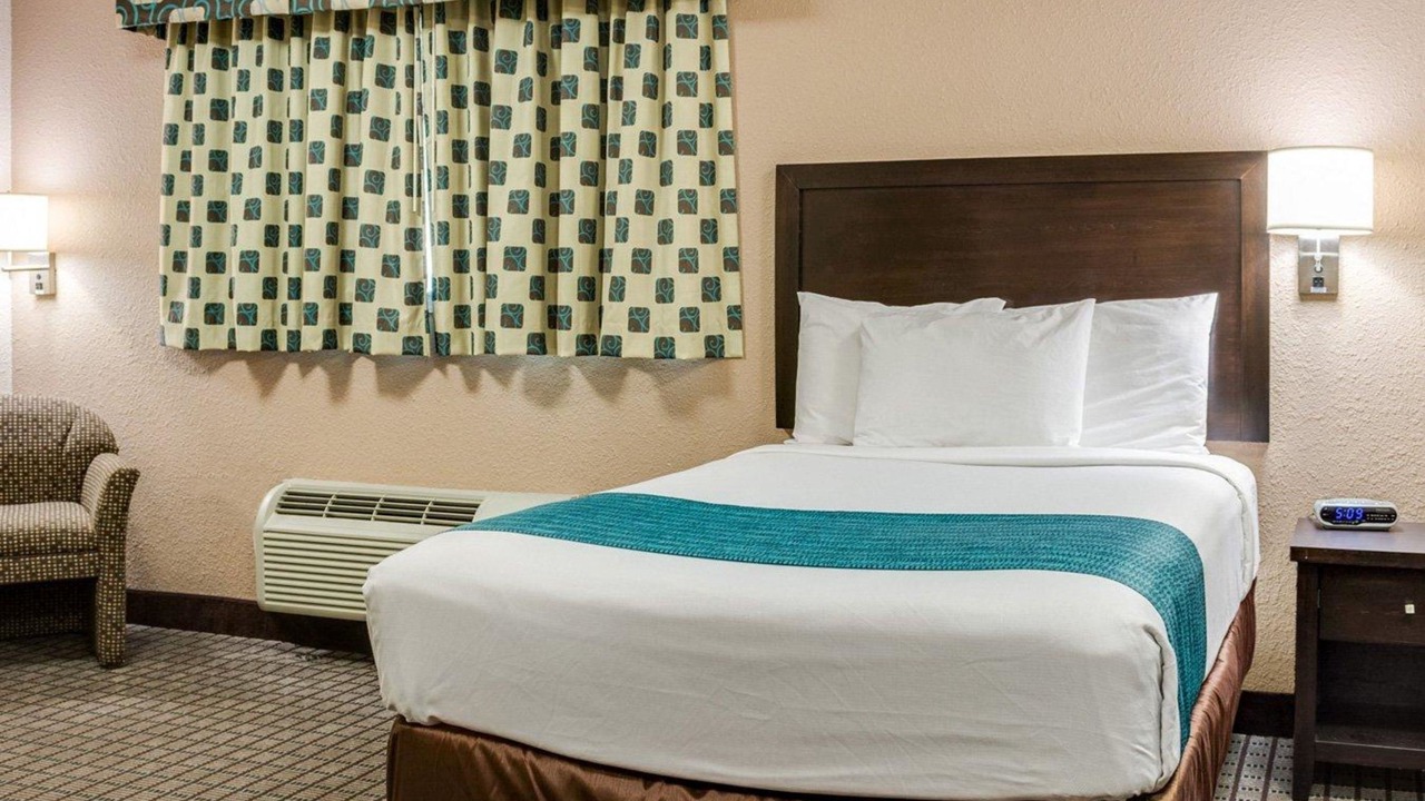 Photo of Bedroom in Westwego