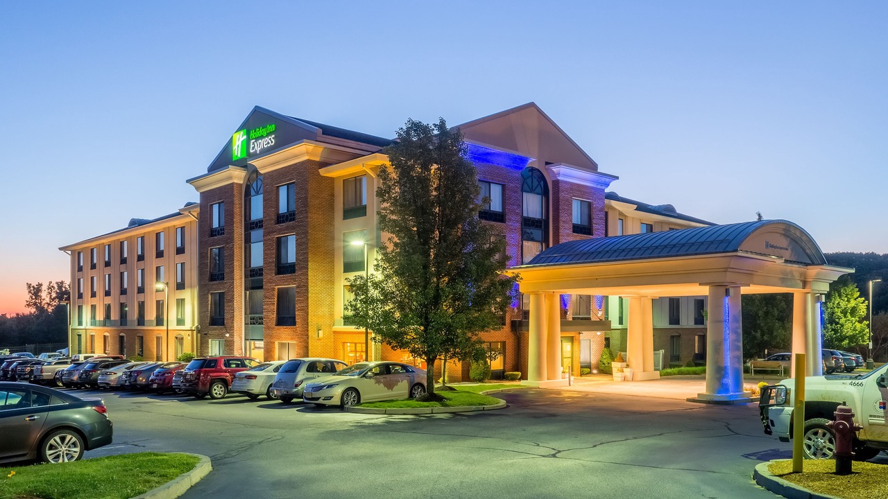 Photo of Outdoor in Auburn
