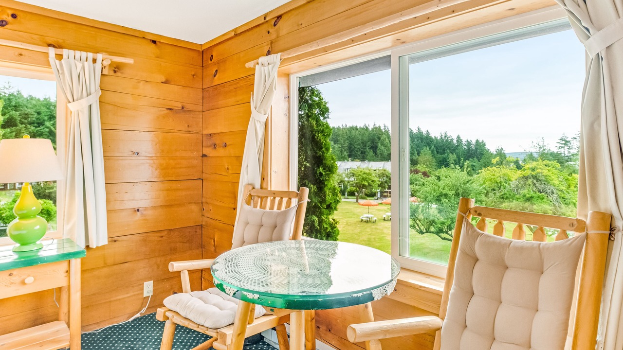 Photo of Livingroom in Deer Harbor