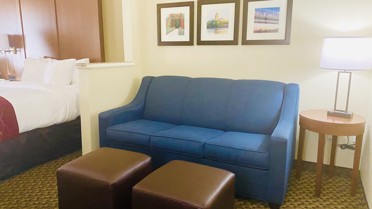 Photo of Bedroom in Jefferson City