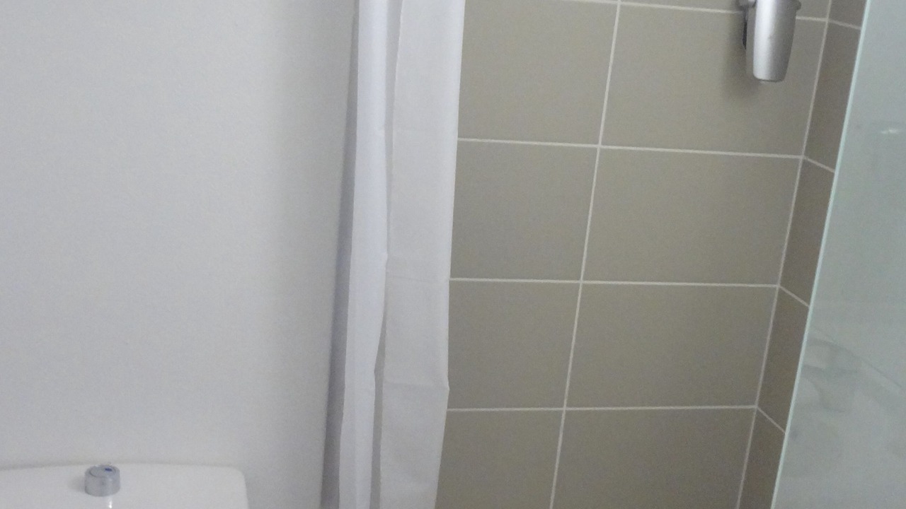 Photo of Bathroom in Calais Frethun