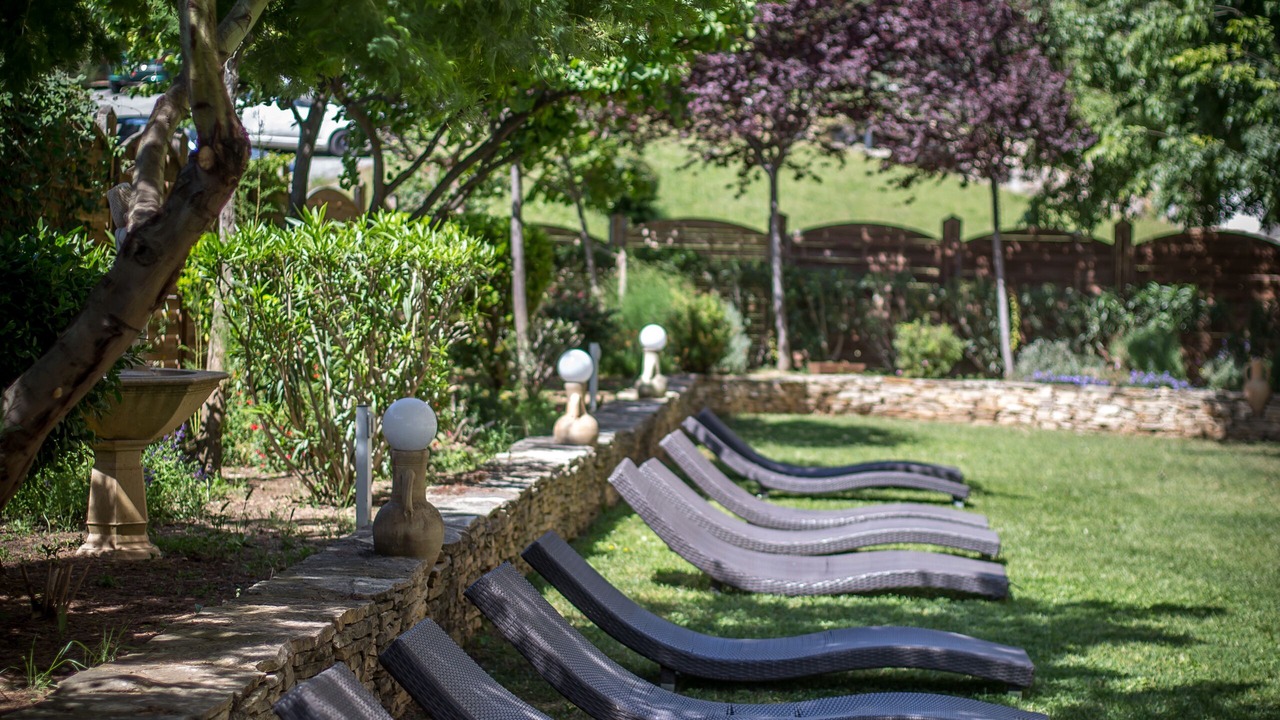 Photo of Outdoor in Caremeau