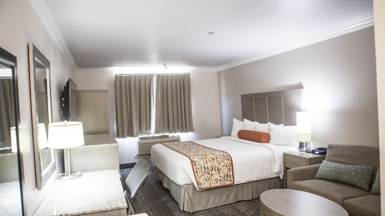 Photo of Bedroom in Old Mountain View