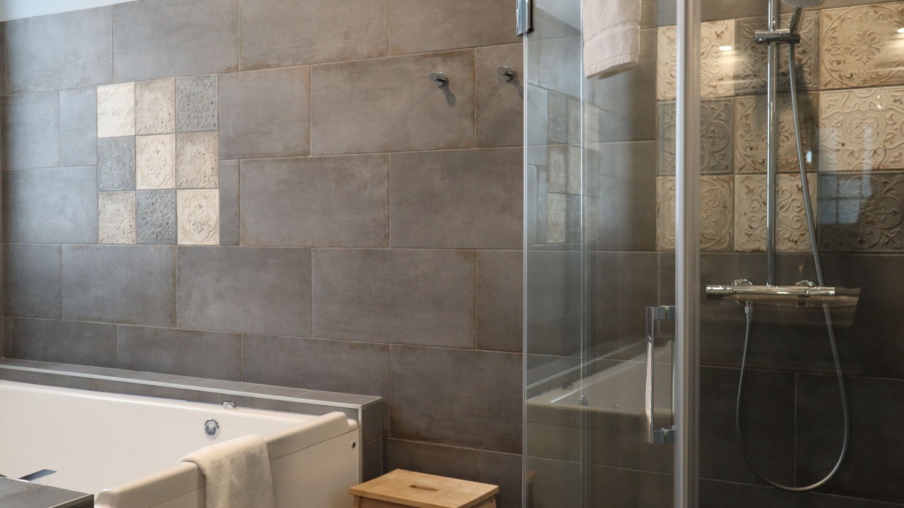 Photo of Bathroom in Deauville City Centre