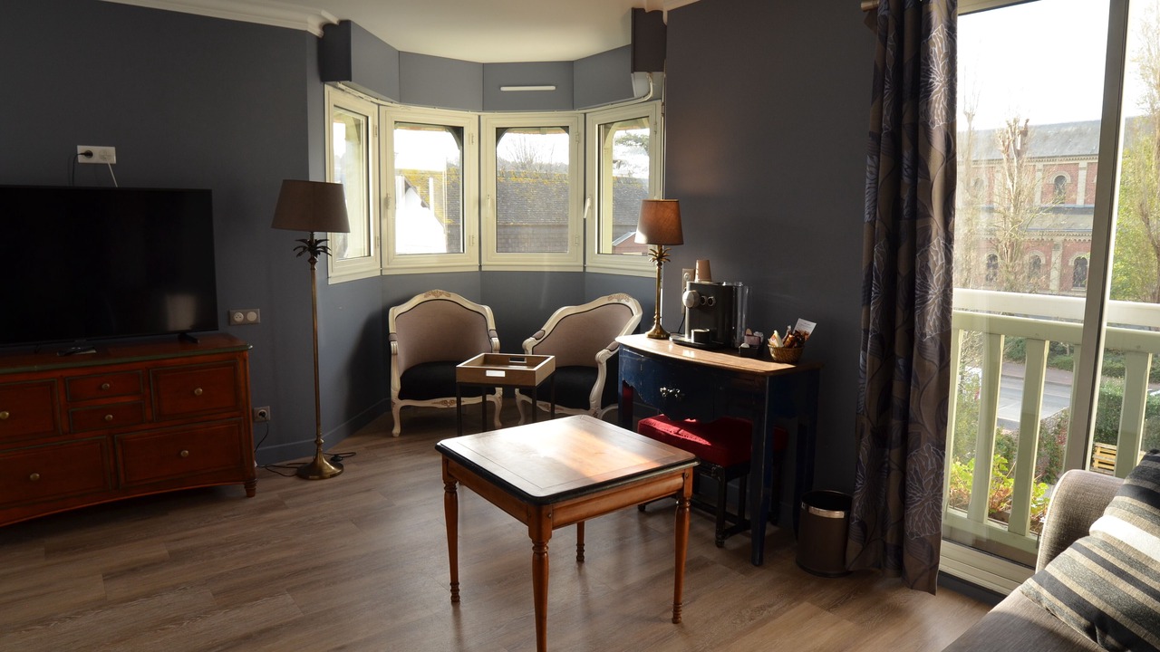Photo of Bedroom in Deauville City Centre