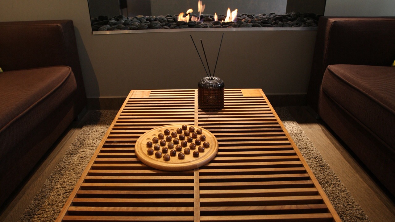 Photo of Others in Valence