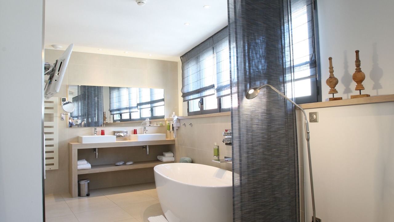 Photo of Bedroom in Valence