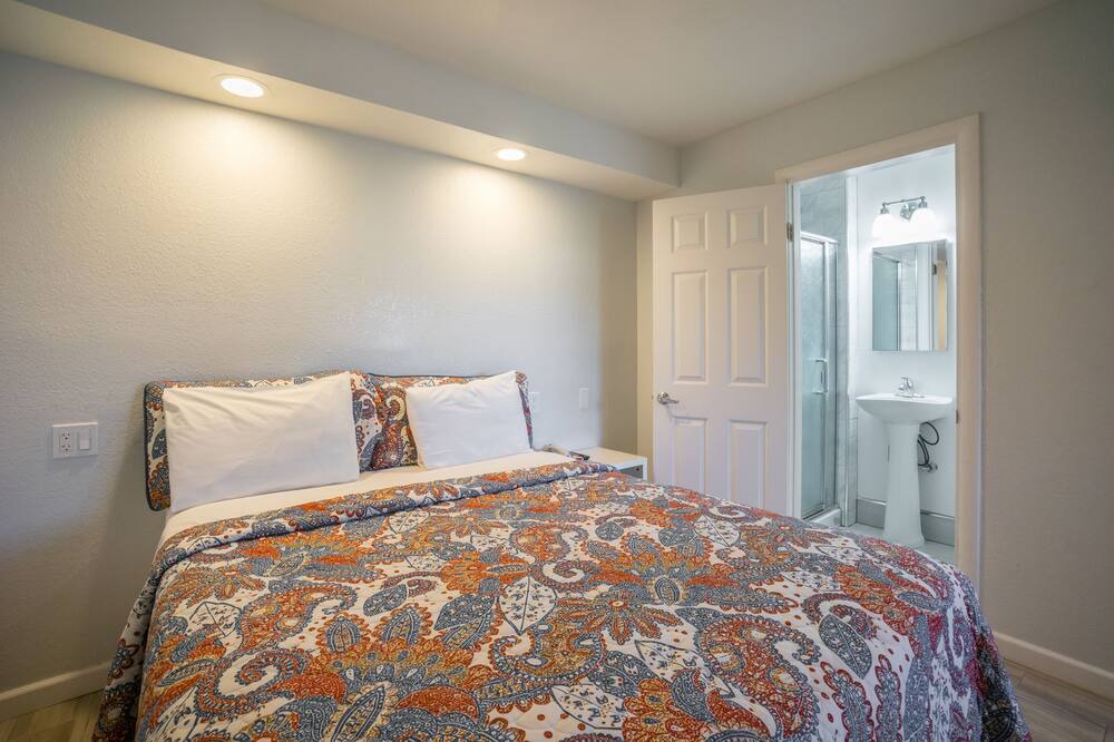 Photo of Others in Northwest Berkeley