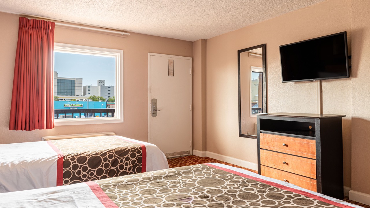 Photo of Bedroom in Northeast Virginia Beach