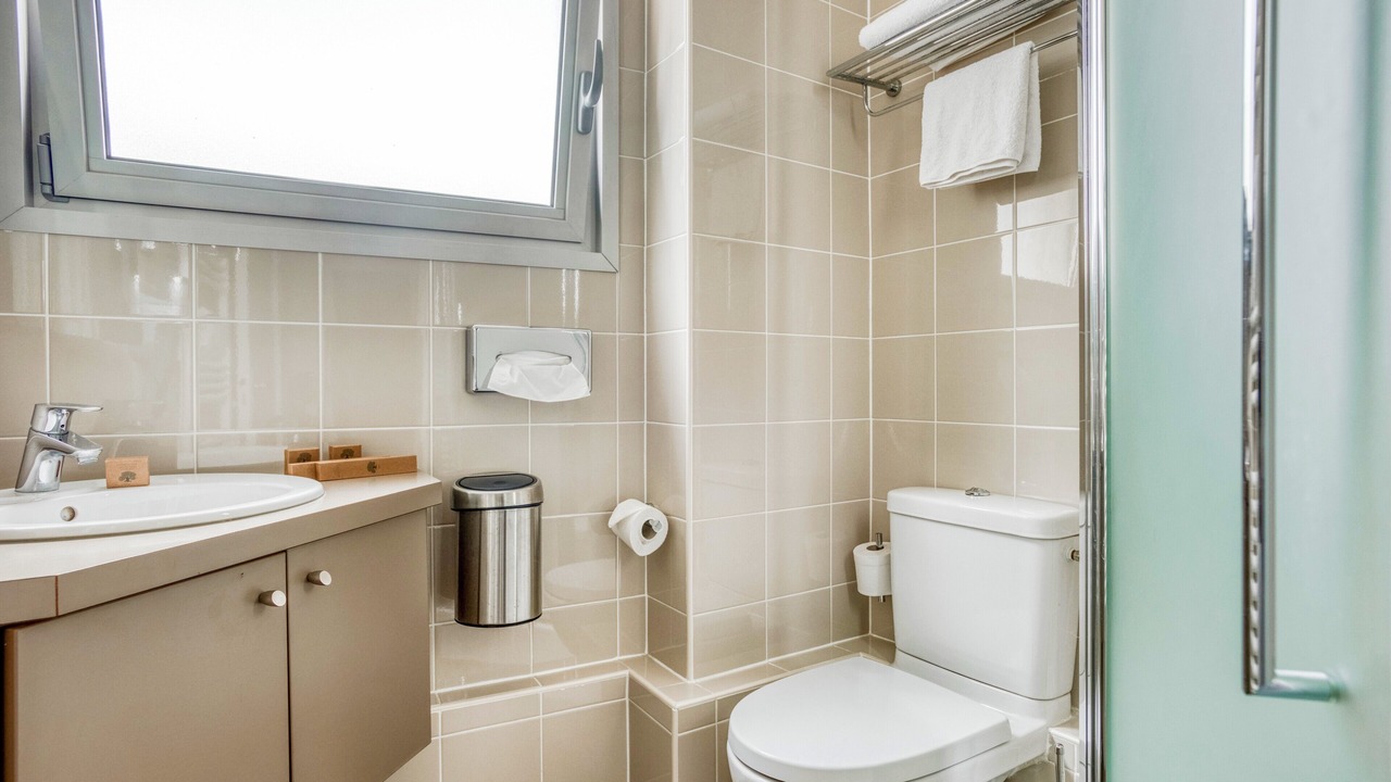 Photo of Bathroom in Gare