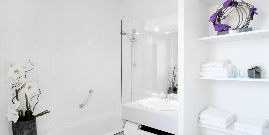 Photo of Bathroom in Saint - Aubin - Dupuy