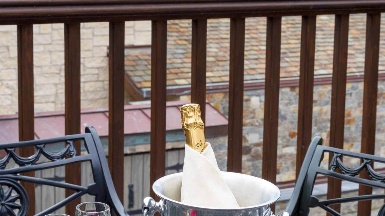 Photo of Patio Balcony in Golden Rectangle