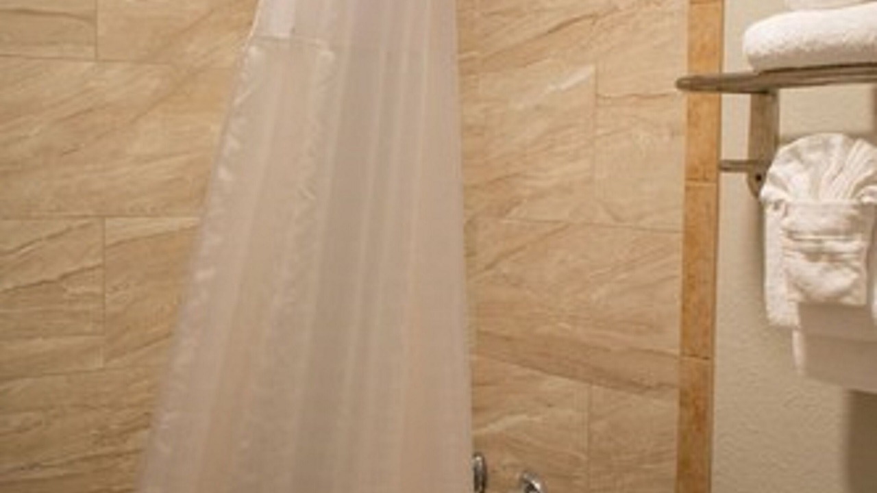 Photo of Bathroom in Hillsboro