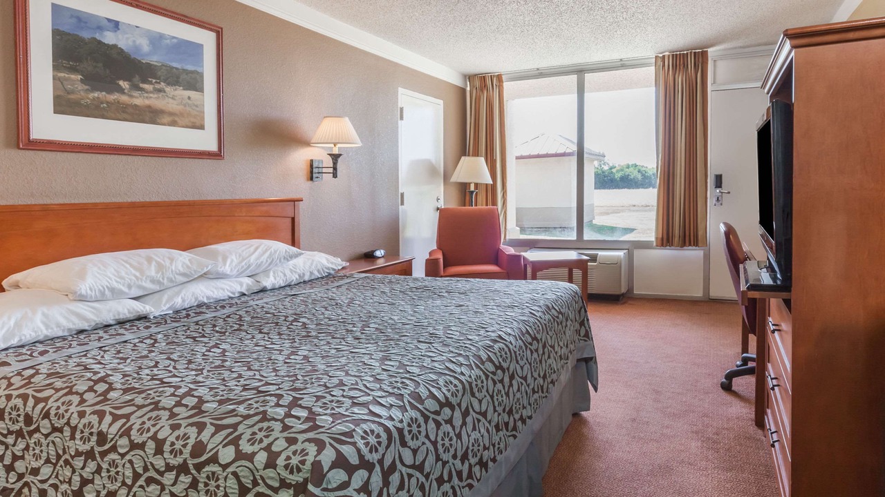 Photo of Bedroom in Hillsboro
