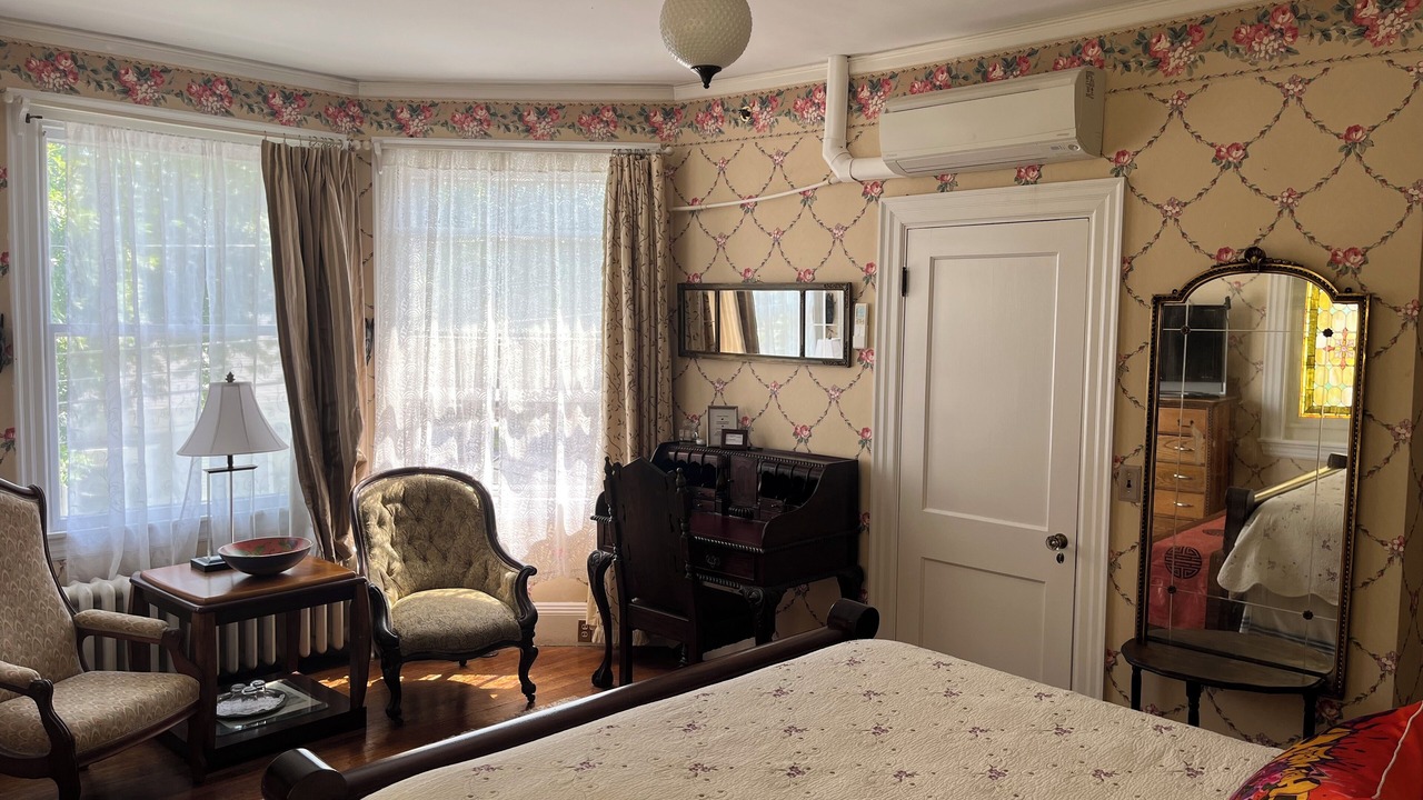 Photo of Others in Auburn