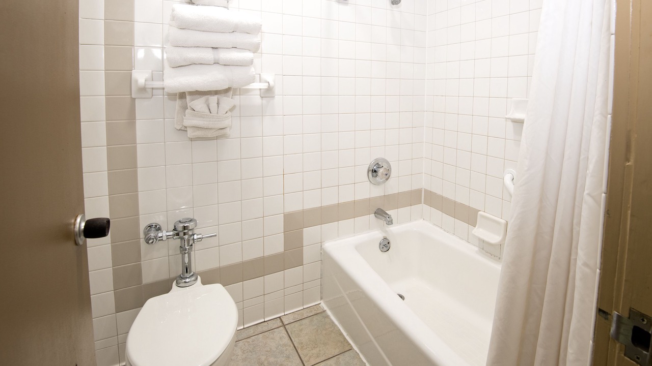 Photo of Bathroom in Prestonsburg